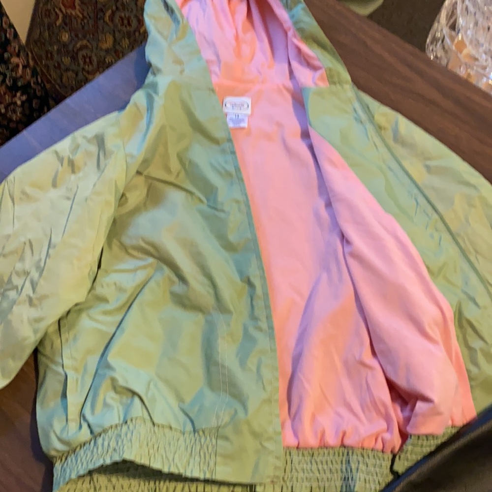 Jackets - Picture 3 of 5